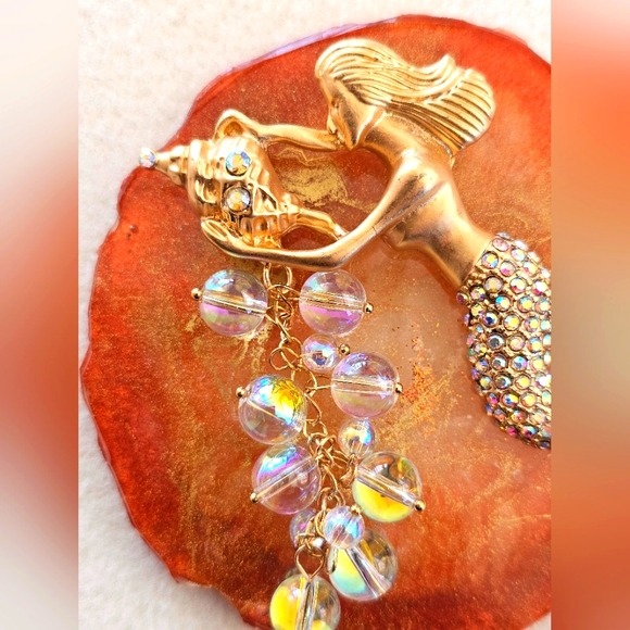 Vintage Kirk's Folly Oceana Gold Aurora Borealis Crystals Mermaid Brooch Dangle - Picture 4 of 15